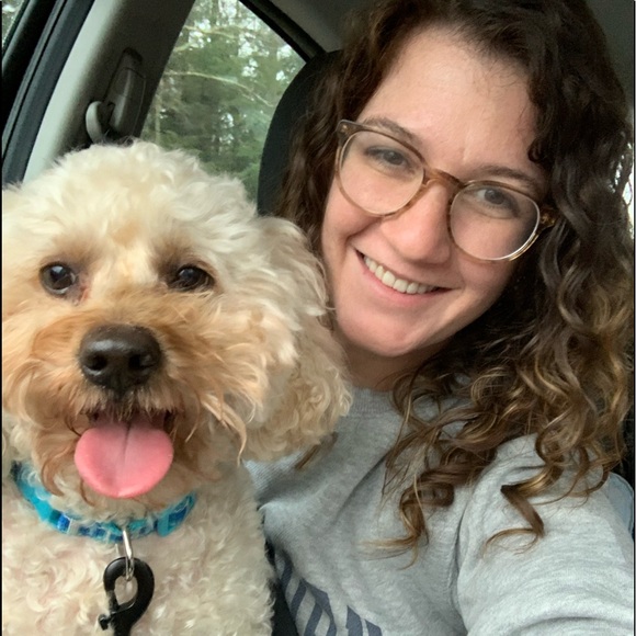 Meet your Posher, Loretta - Picture 2 of 6